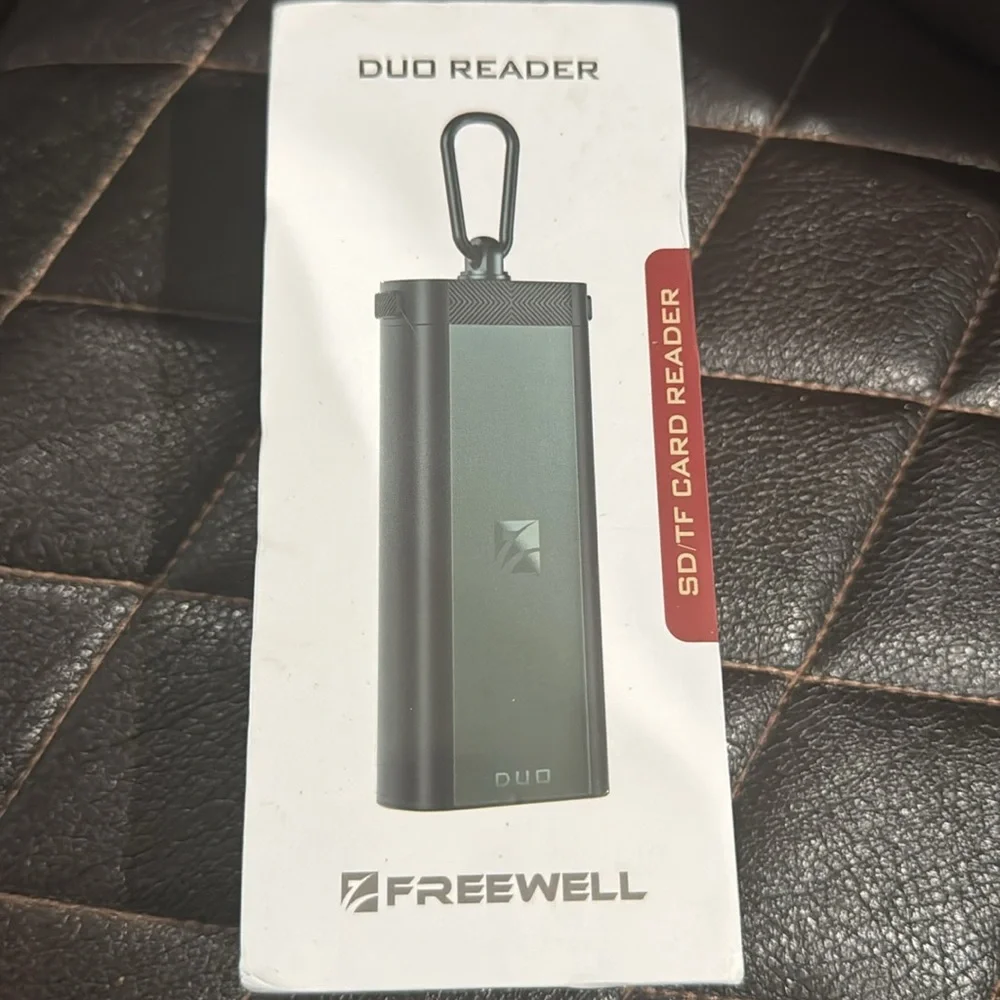 Duo Card Reader: SD & Micro SD Dual Slot Reader
